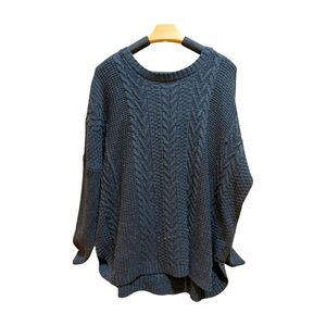 KEREN Hart Black Cable Knit Sweater